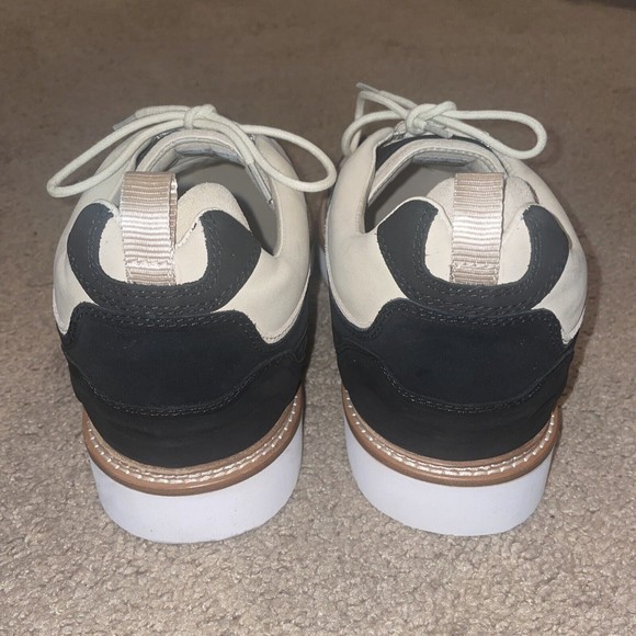 Marcus Alexander Men's Black and Cream Sneakers - Picture 5 of 8